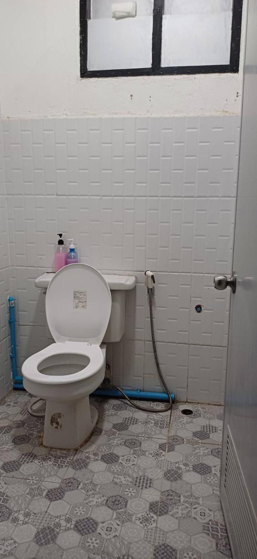 Satop Travelers Guesthouse Чиангмай Екстериор снимка